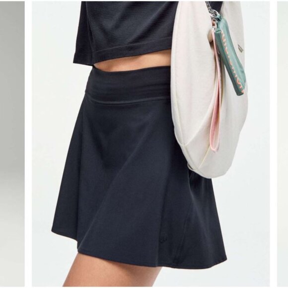 Lululemon Lightweight High-Rise Tennis Skirt Black - Picture 3 of 3